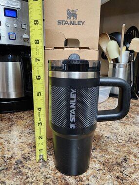 Stanley 20 oz Tumbler Quencher Black Grey Dot Travel Mug